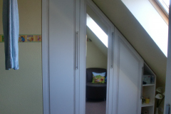 Einbauschrank für Dachschrägen